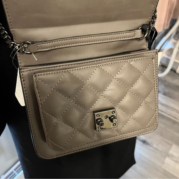 KC Jagger Purse - Picture 3 of 6